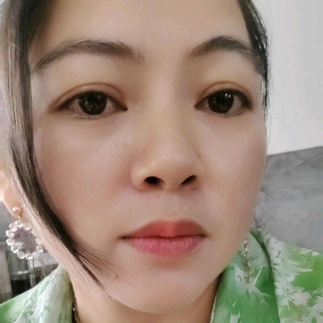 在茶陵做早餐的艳姐