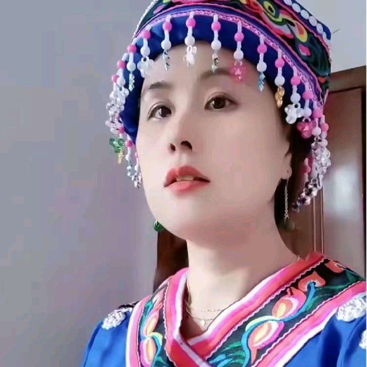 晓雅穿搭