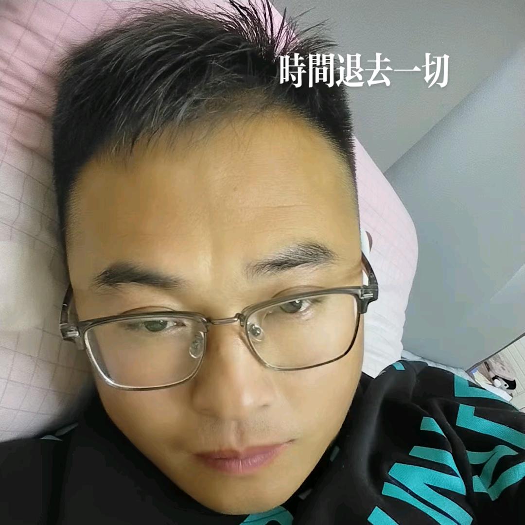 揪着你的小脸蛋^_^