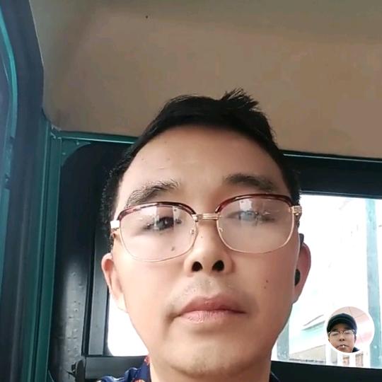单身一人闯天下
