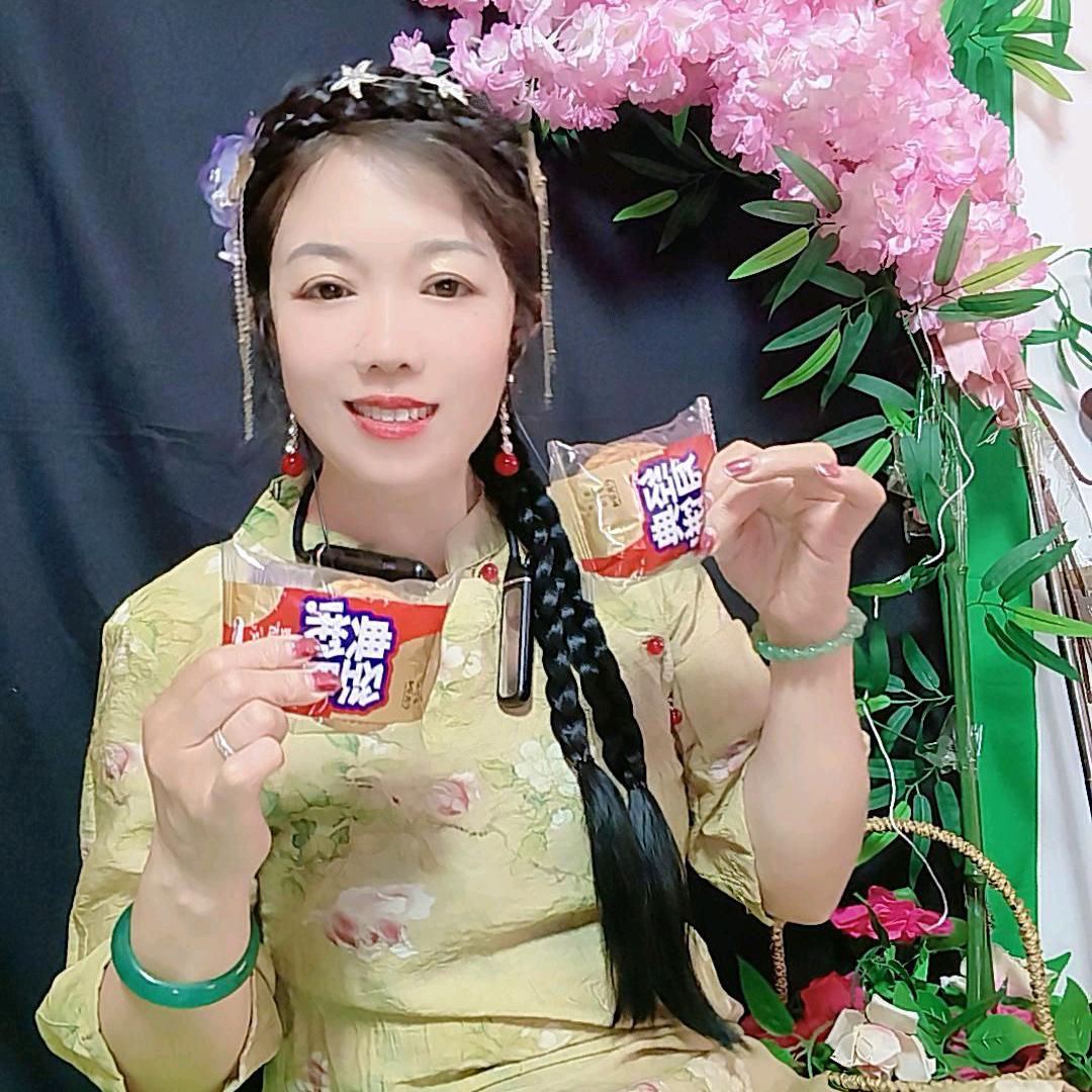 莲花姐，🌺🌺🌼
