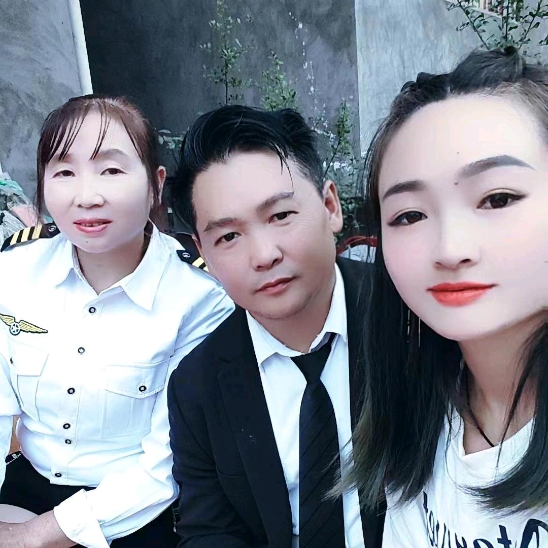 民间艺术传播，周老师