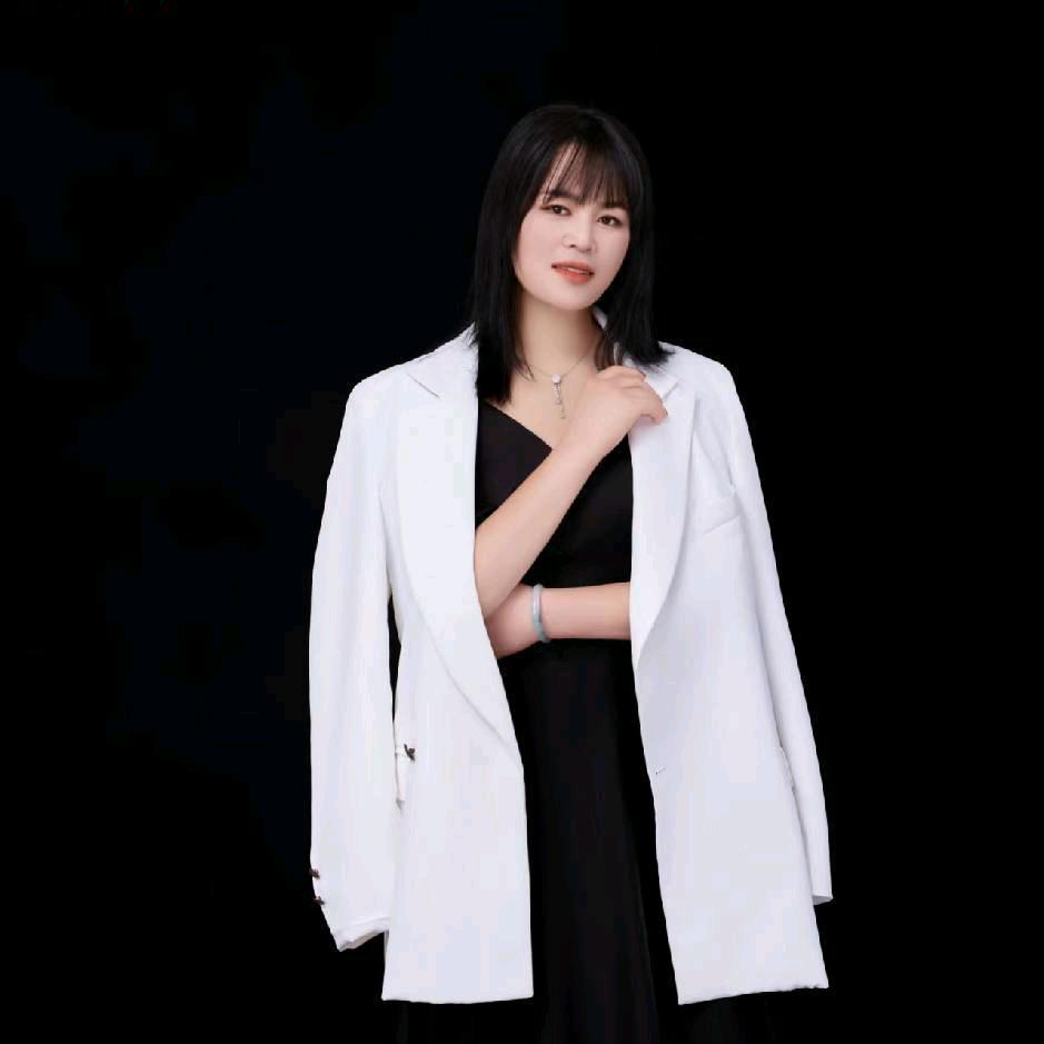 云南师宗大同温士美总店，昝彩花