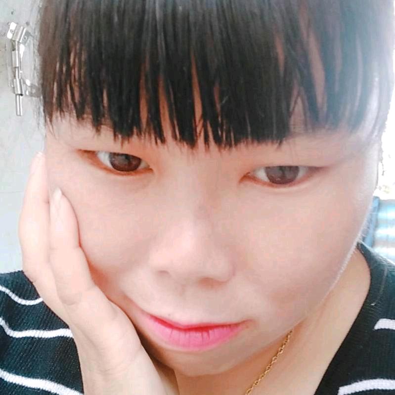 荣琴