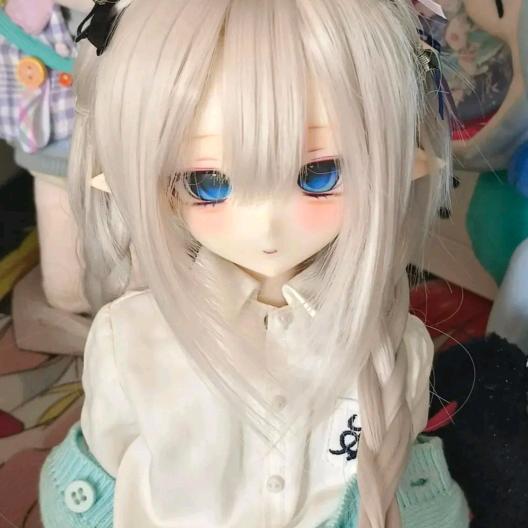 伊岁的摆烂时刻