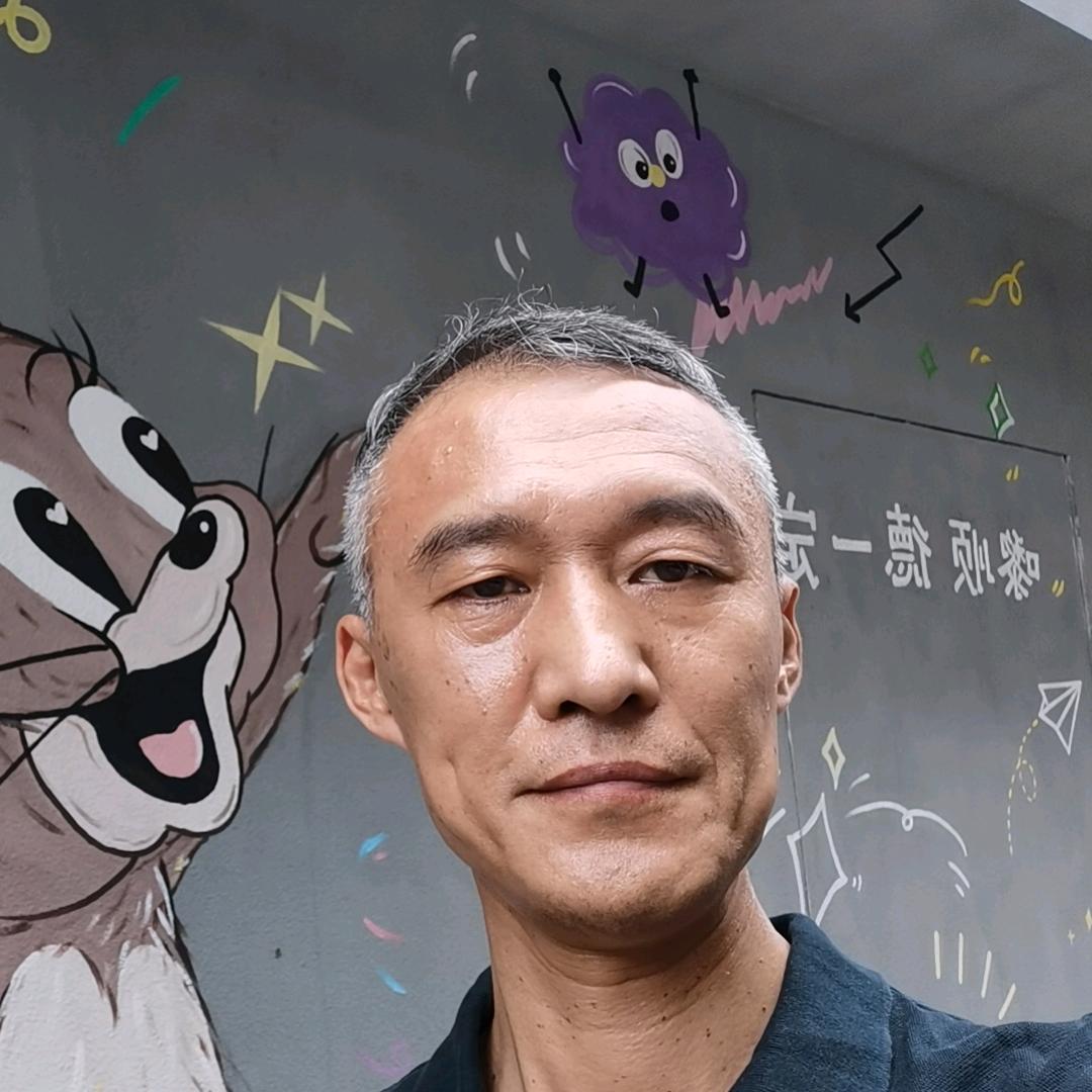 象盒新房小马哥