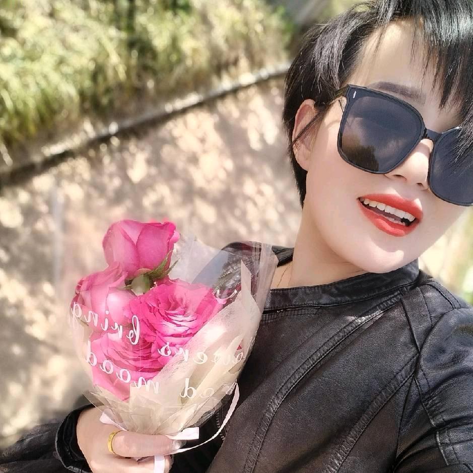 风情街老地方烧烤，邹利