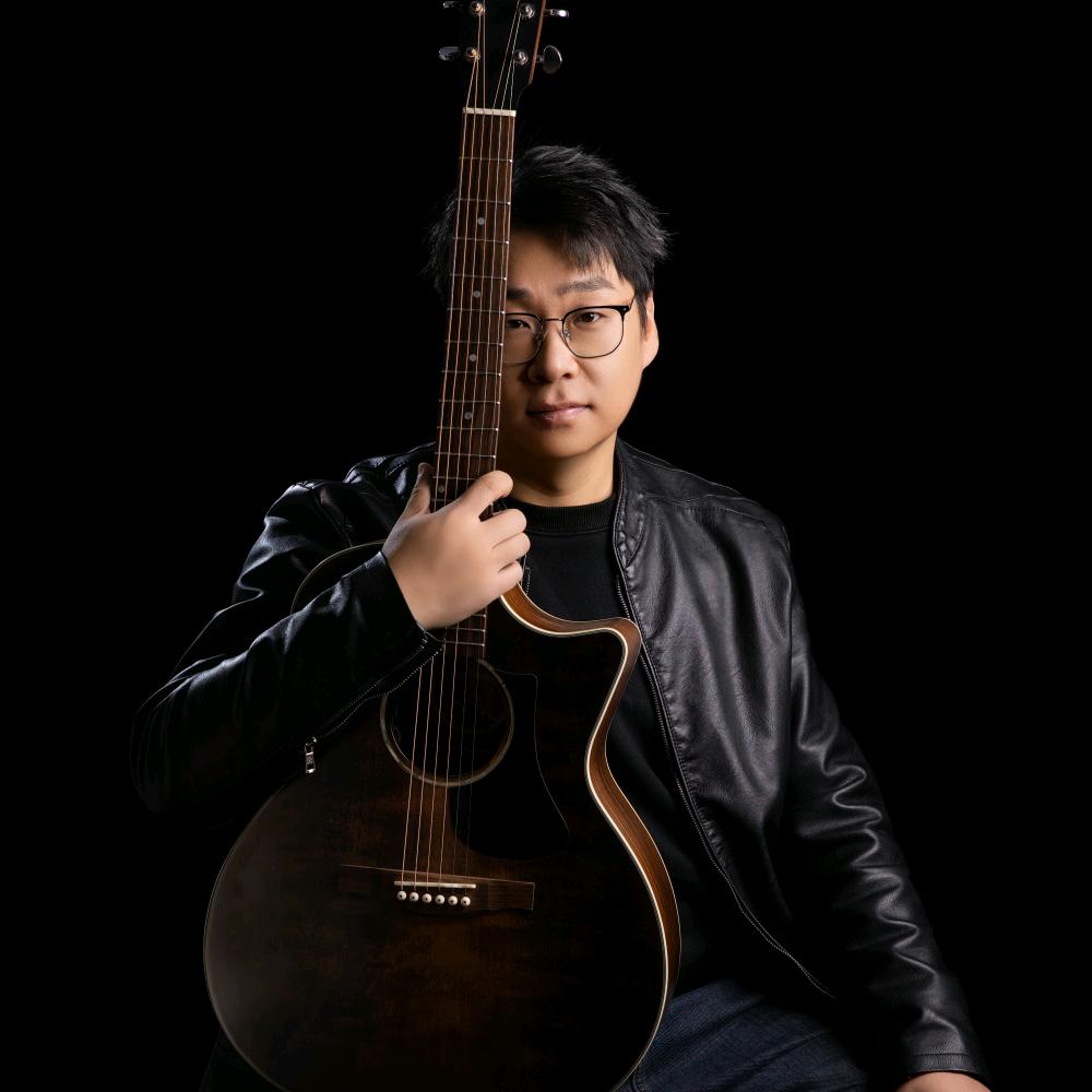 🎸吉他奶爸丶玩心大