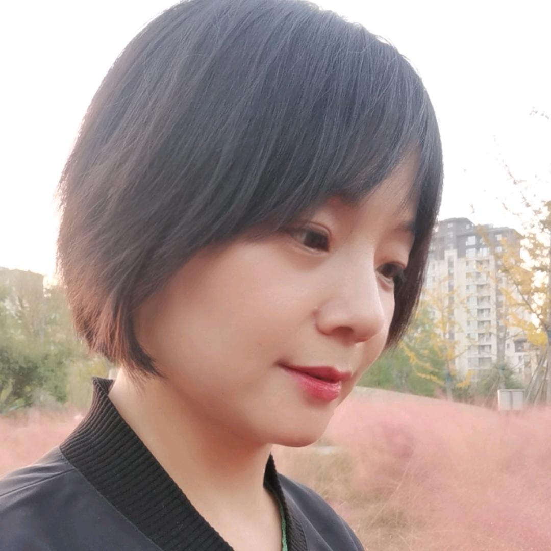 朱朱文字诗歌坊