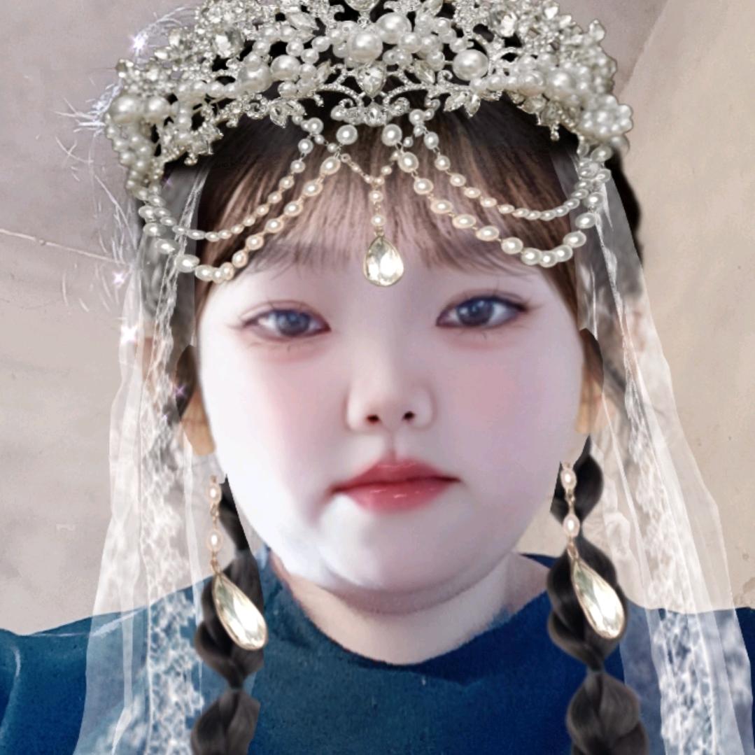 左秀英