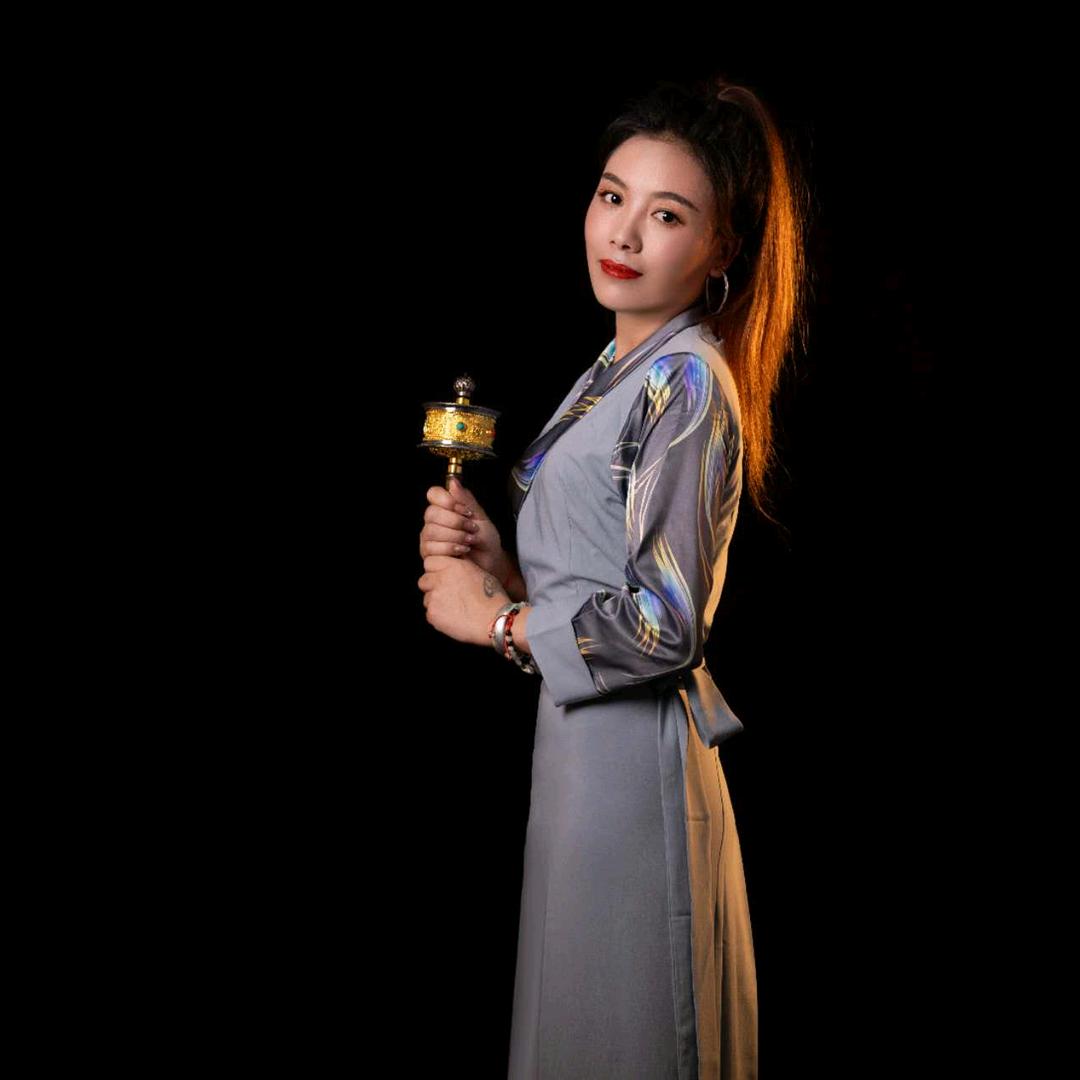 傈僳小阿妹