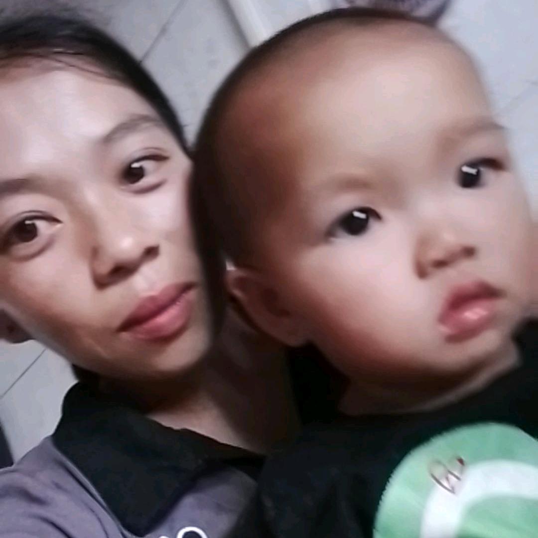 小英英