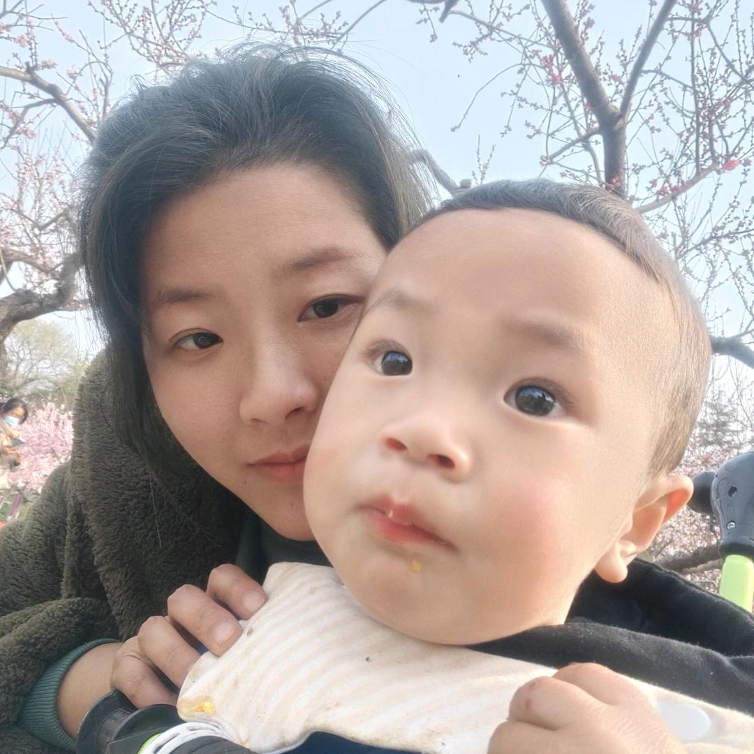 今天(｡･㉨･｡)ﾉ♡ 爱你么么哒