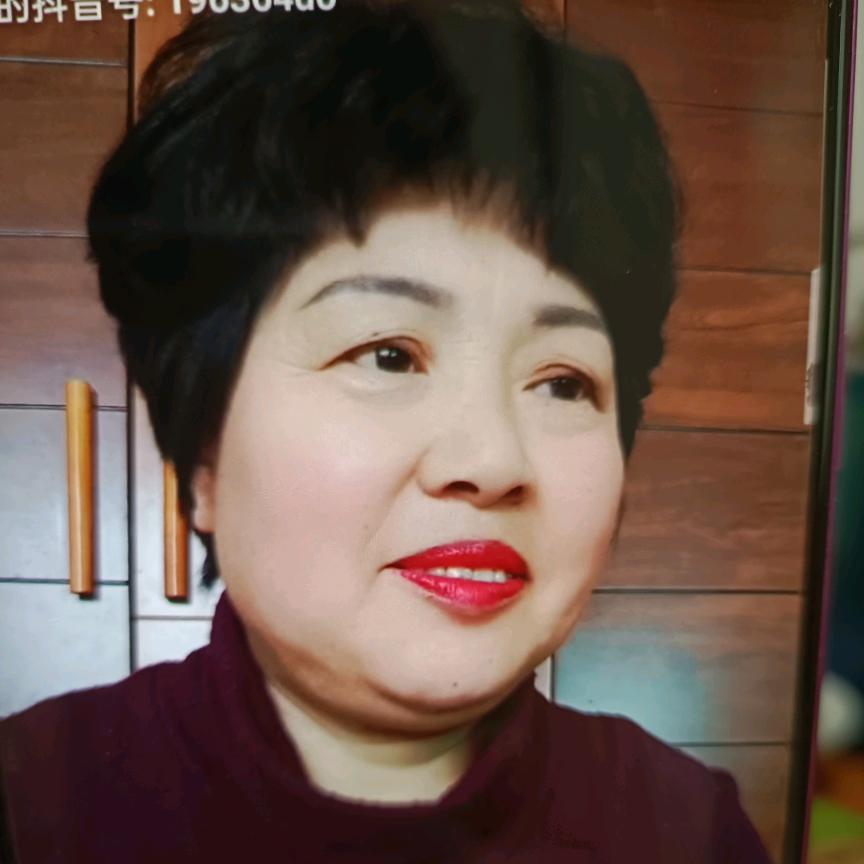 巧玲姐，