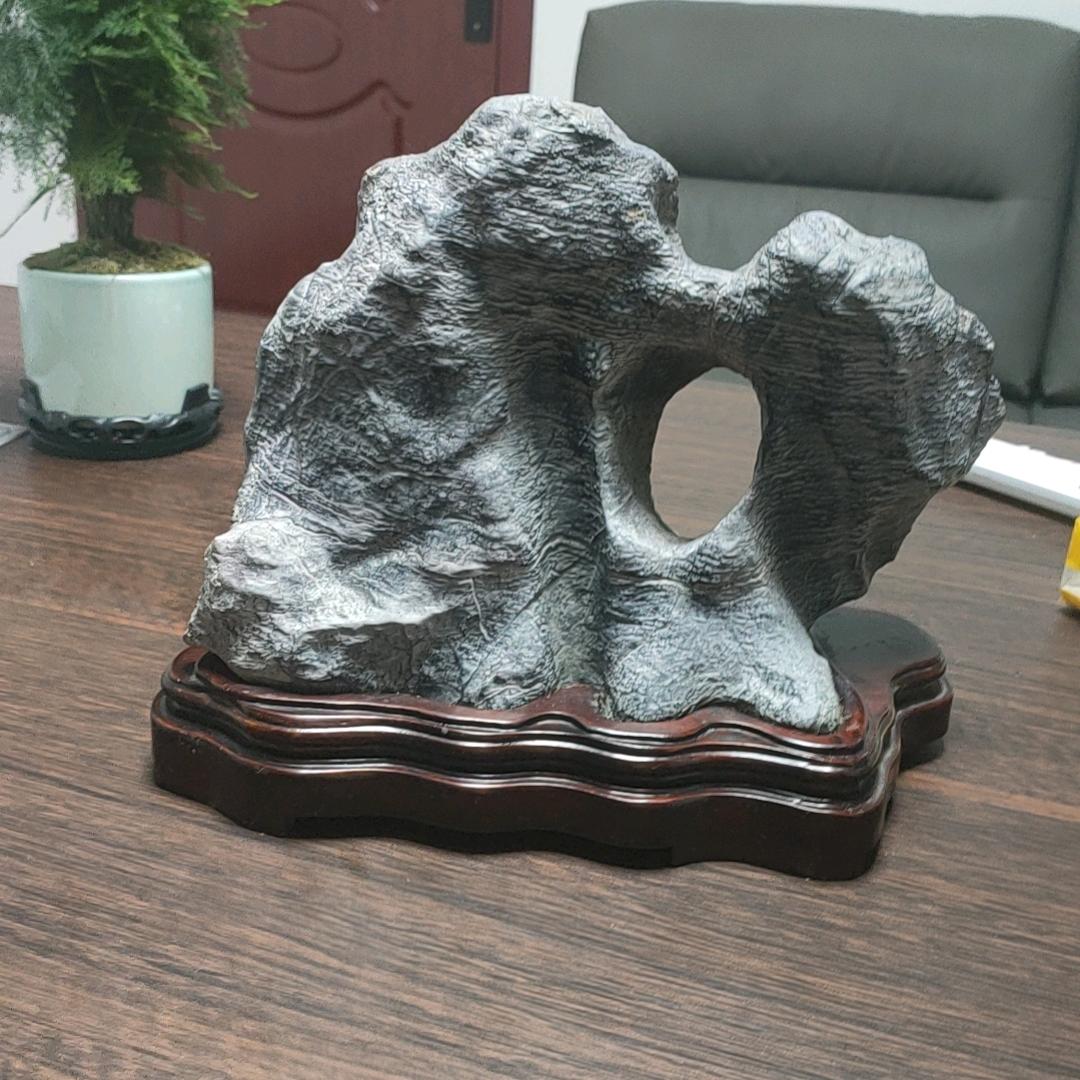 不在年轻