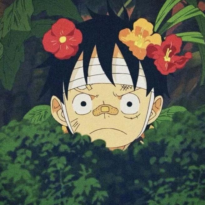 李某.