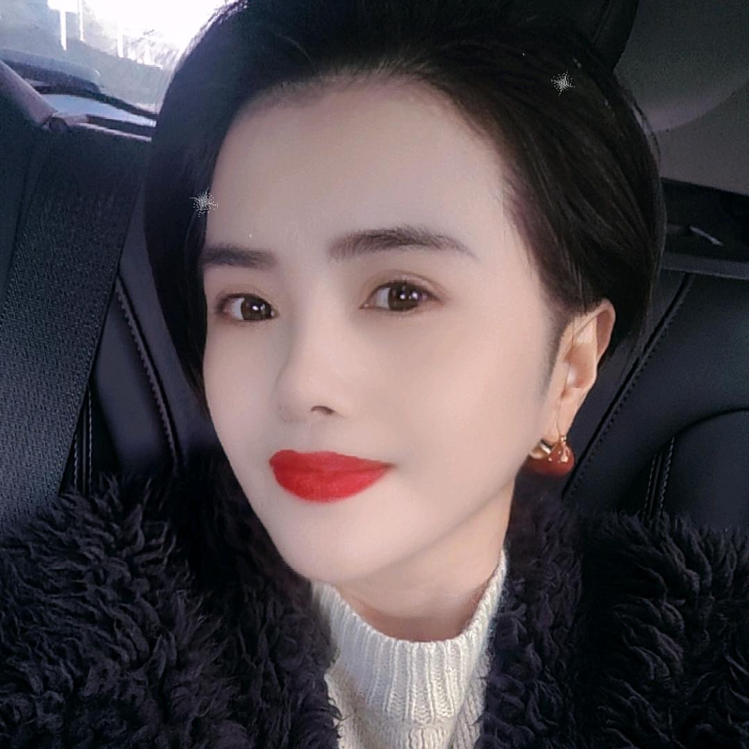 华丽窗帘，墙布