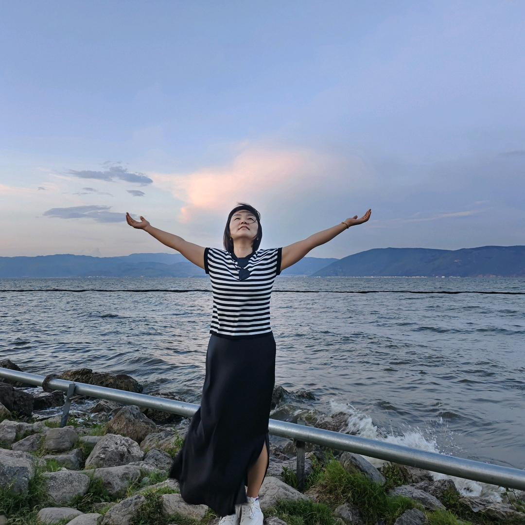 是丽丽呀