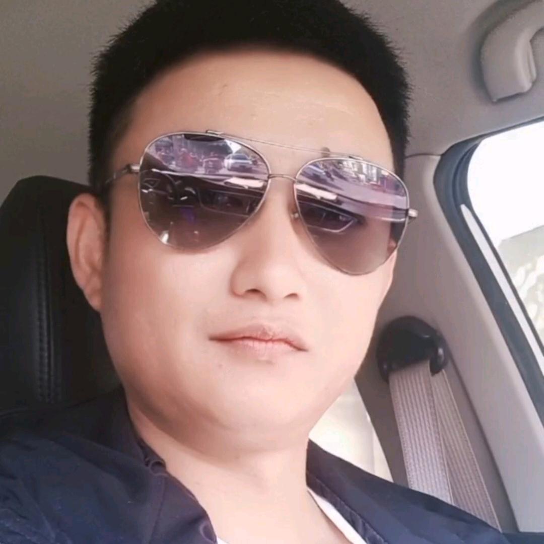 卓潇