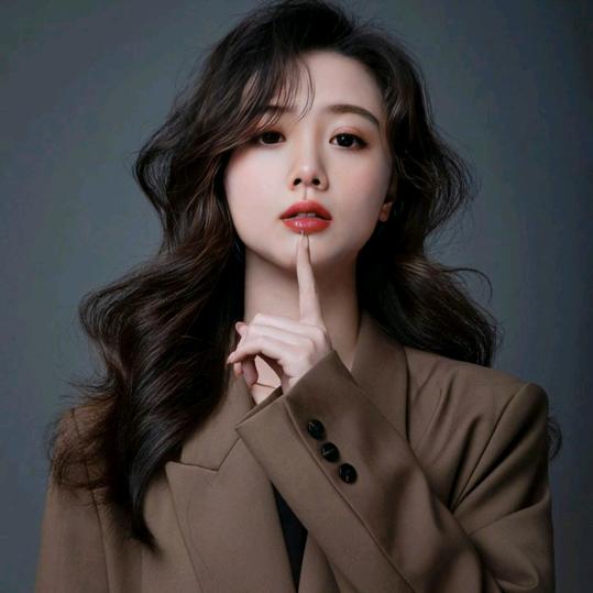 香香（xiaoju）
