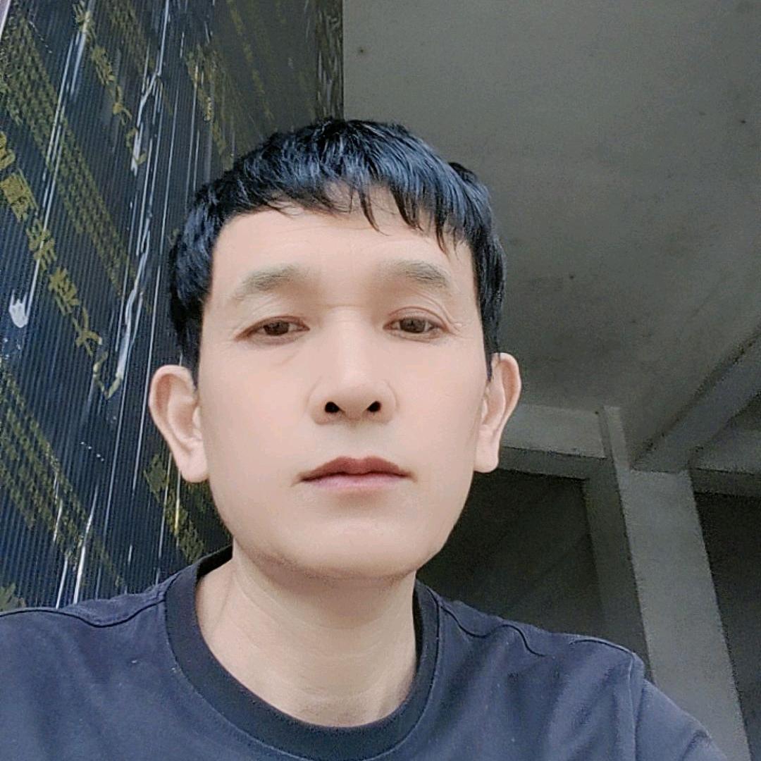 高安袁师傅专业贴砖