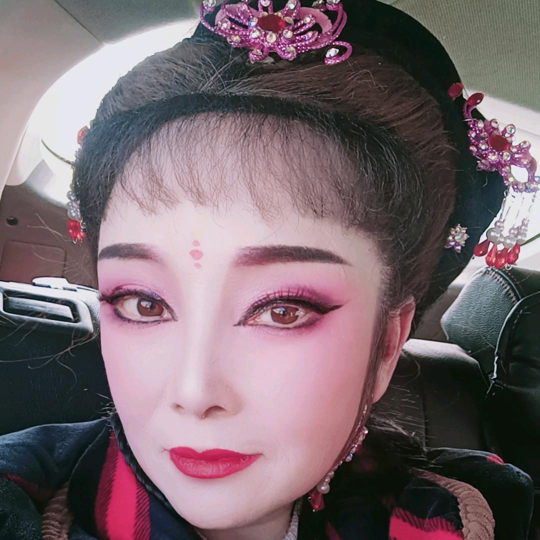 庐剧演员(汤道霞)