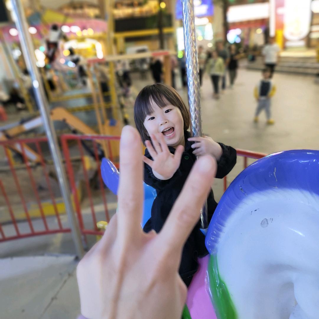 乌鸦为什么像写字台
