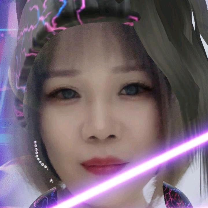 傻妞女神