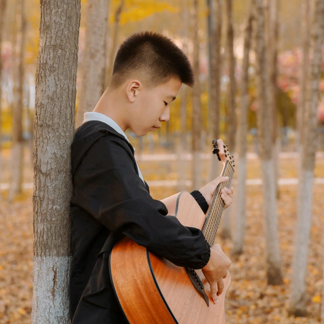 ℋღ᭄陈🍒晨💞