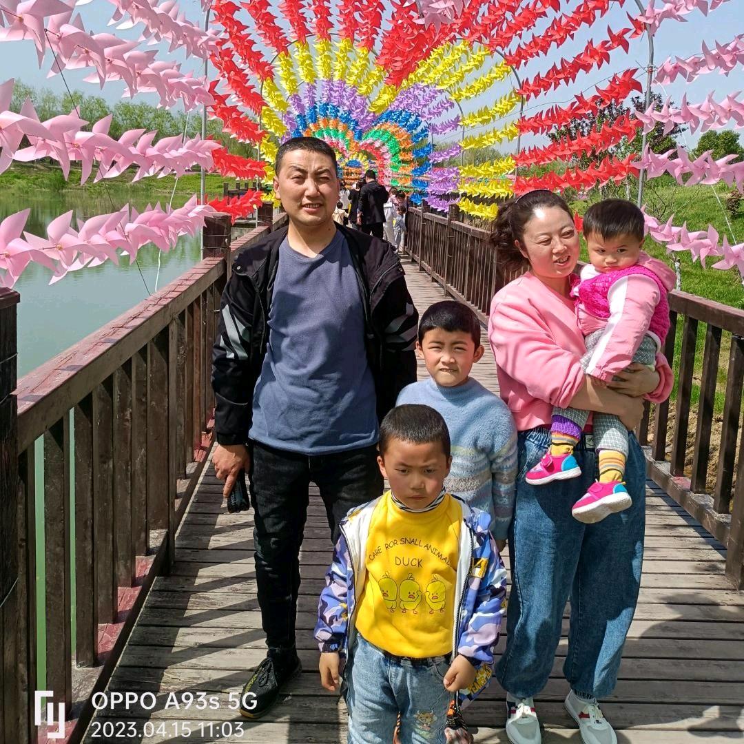幸福的一家人