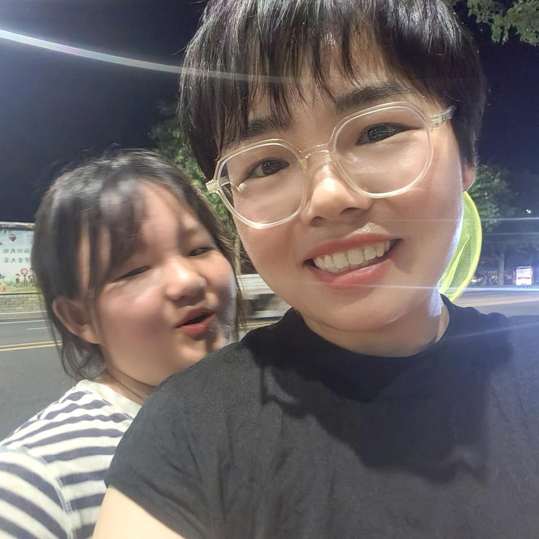 欣宝麻麻