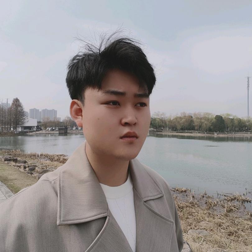 阿哲努力