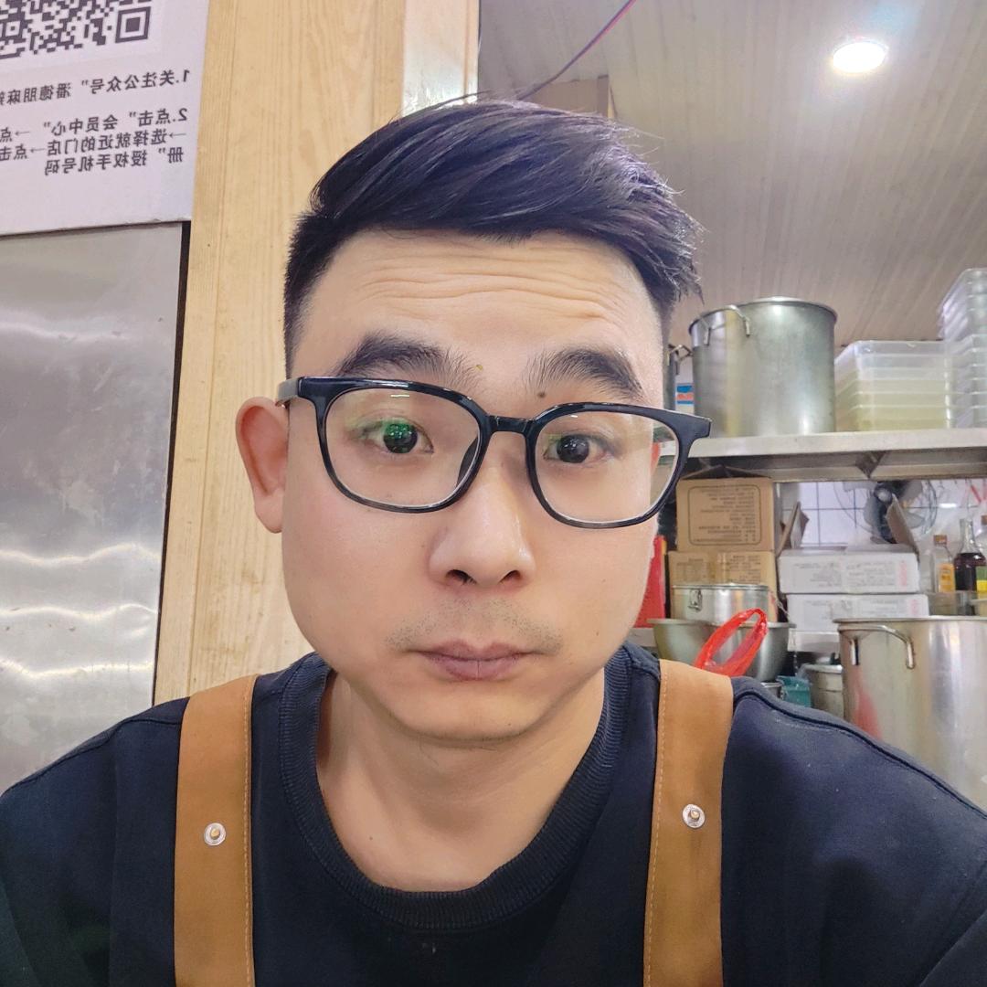 p城走出来的男人