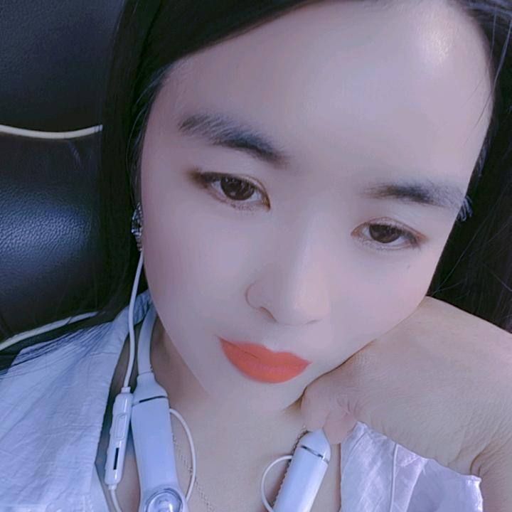 爱的心碎笑着眼泪 冯