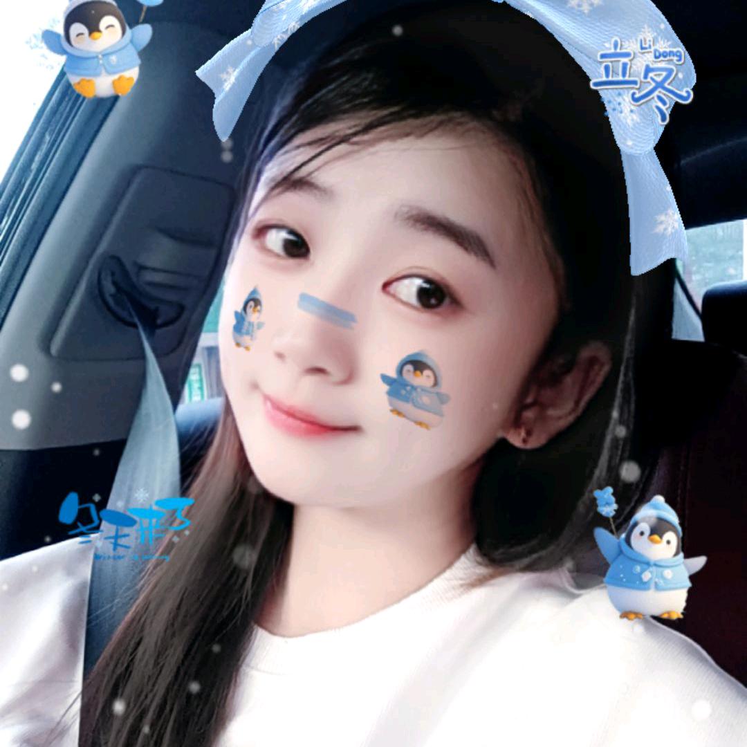 养蛇🐍小姐姐
