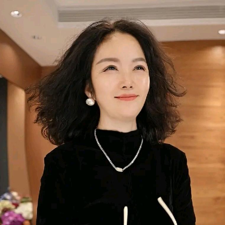 明月丫