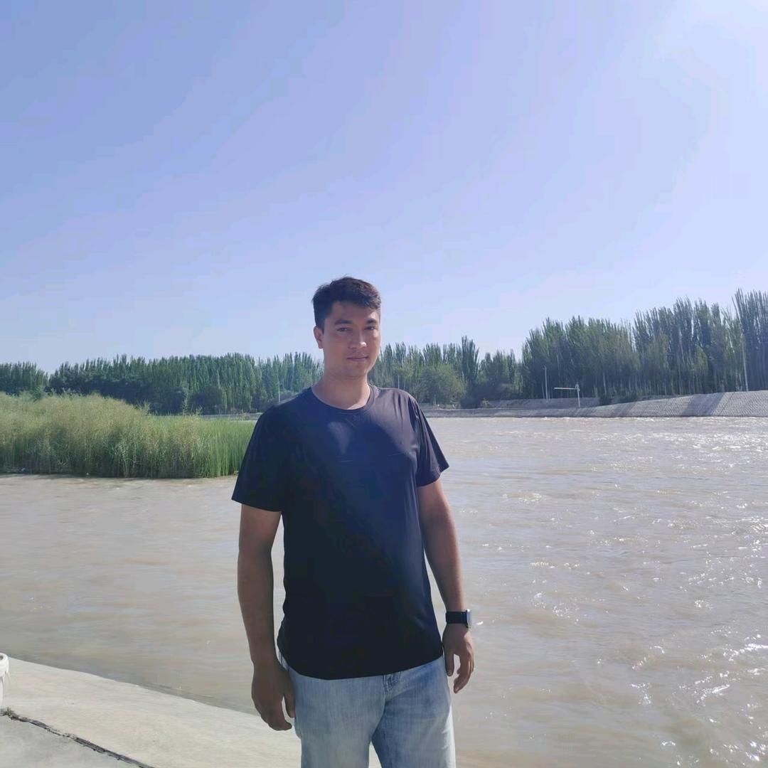 《我一直都在 》