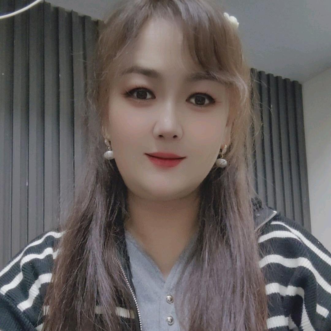 李丽