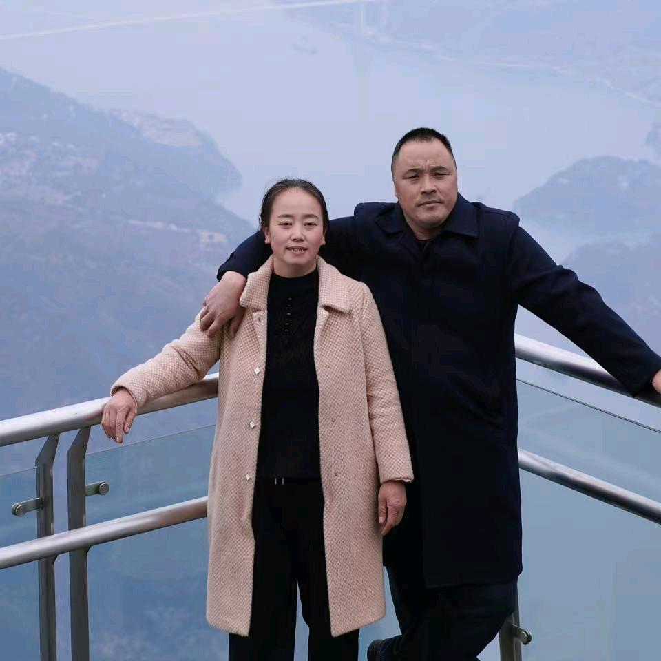 四哥土特产穿乡卖