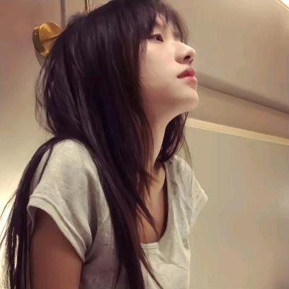 零婷＾