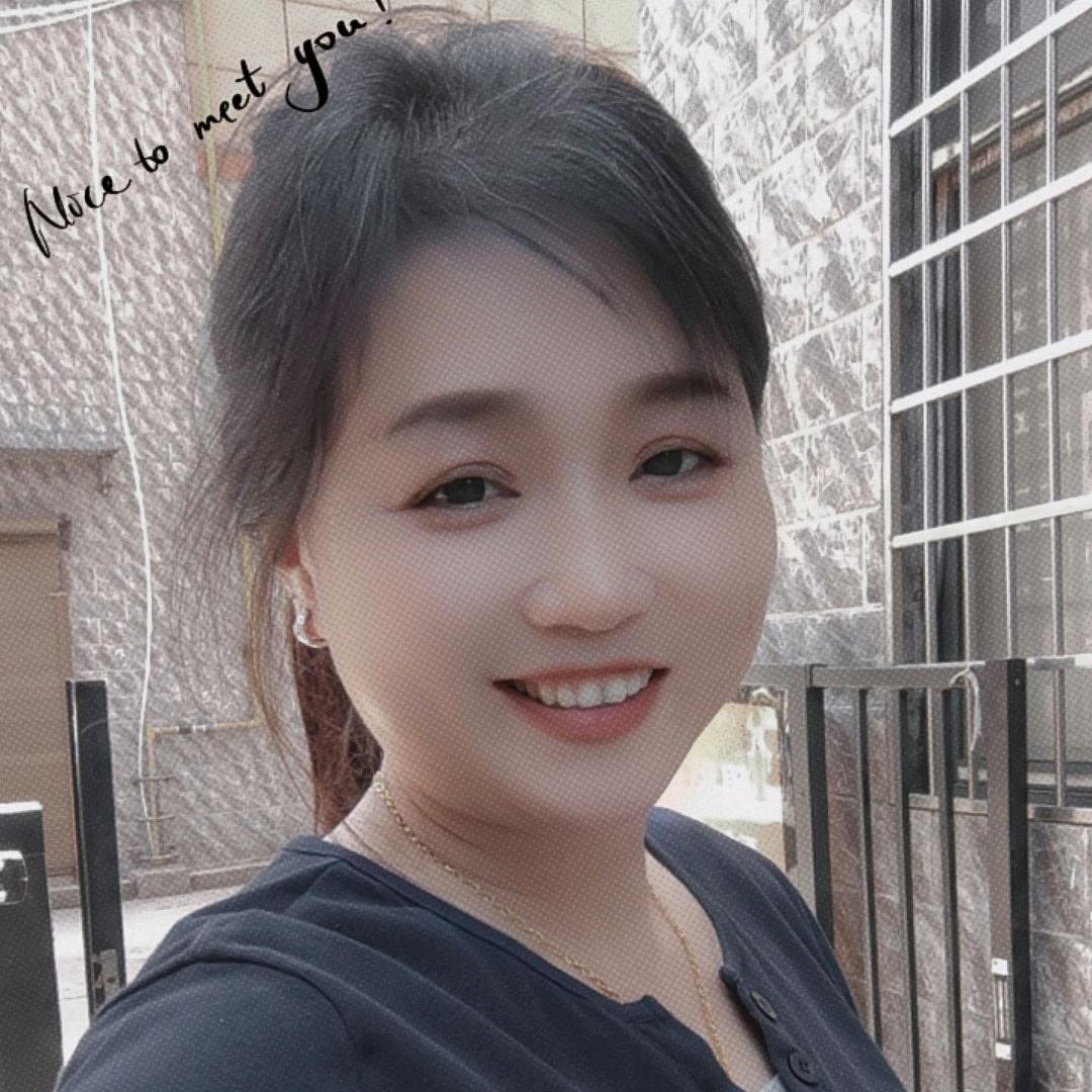 英子