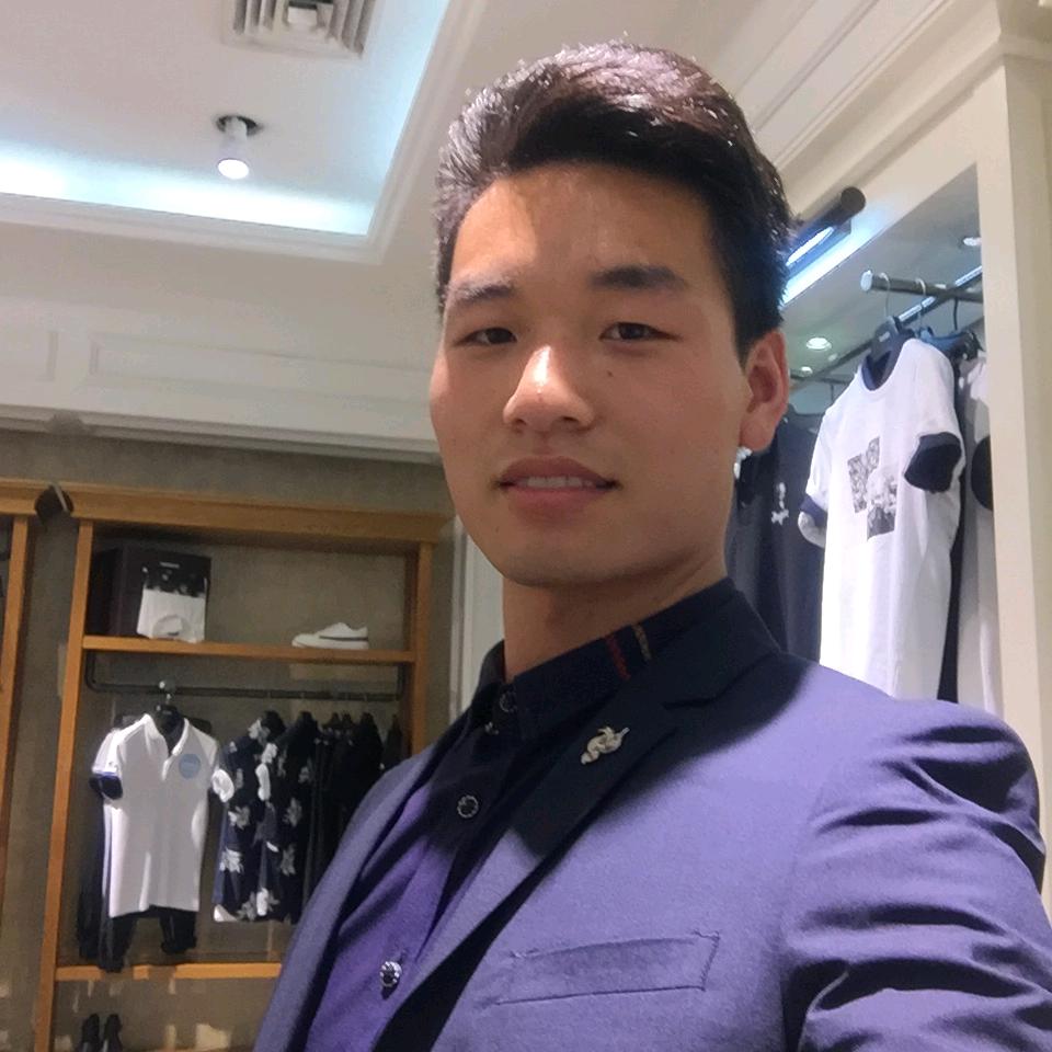 农村别墅楼 毛伦带队