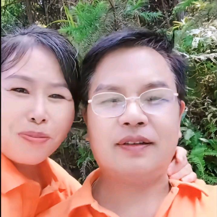 南康秀秀红娘聊天主播