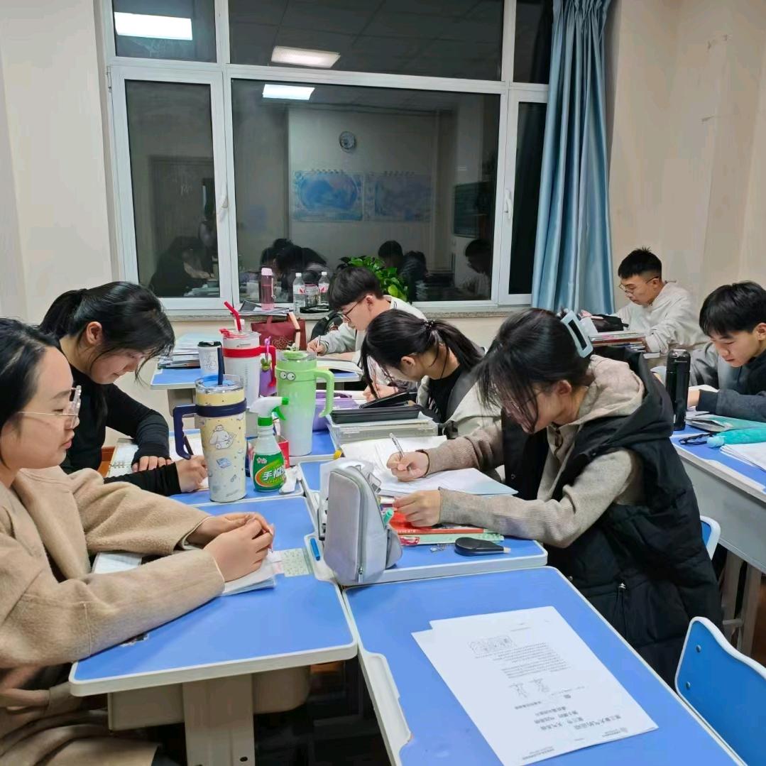 康智生涯韩老师