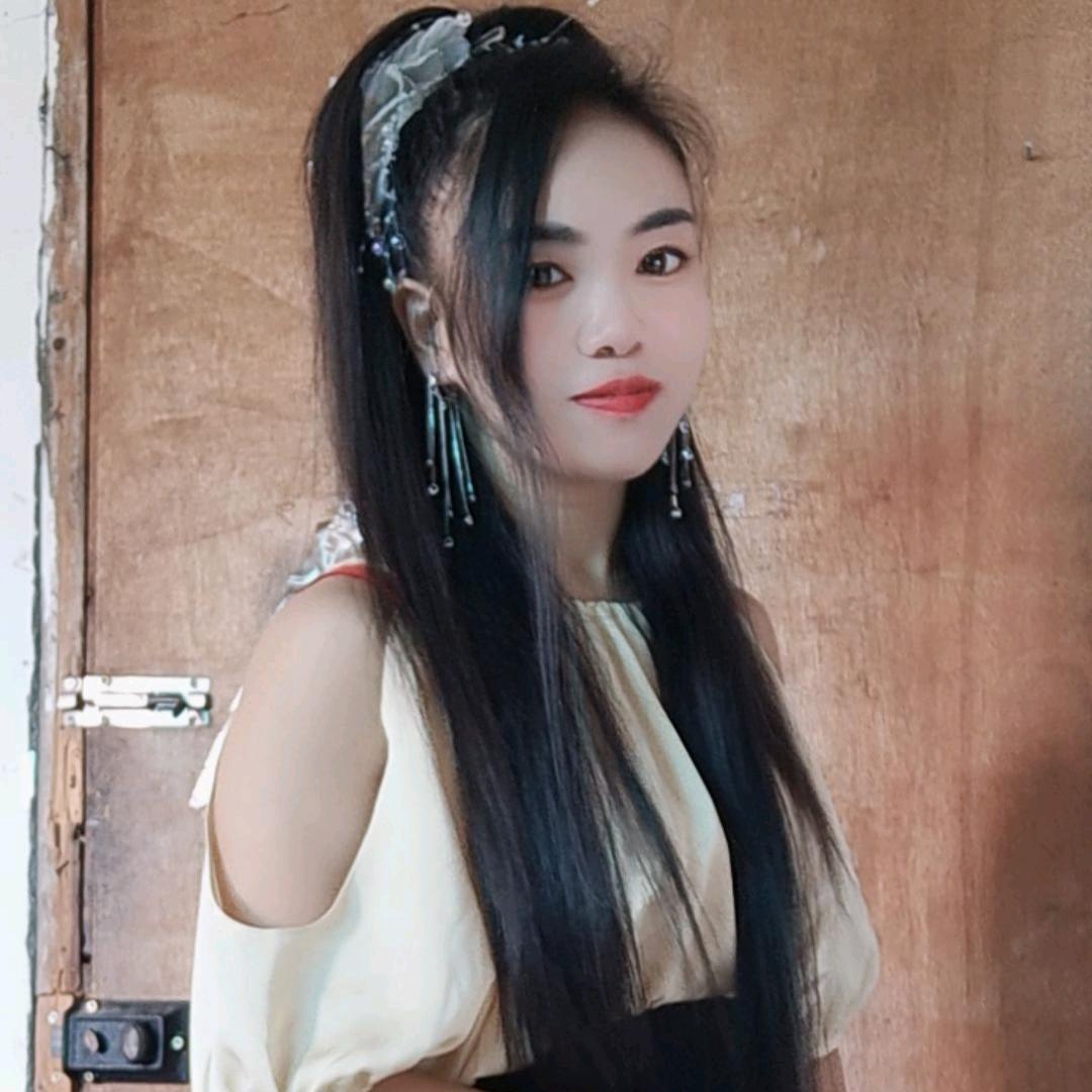 单亲家庭，许默