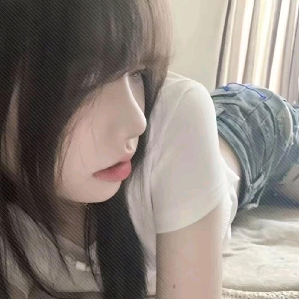 摆烂小鱼