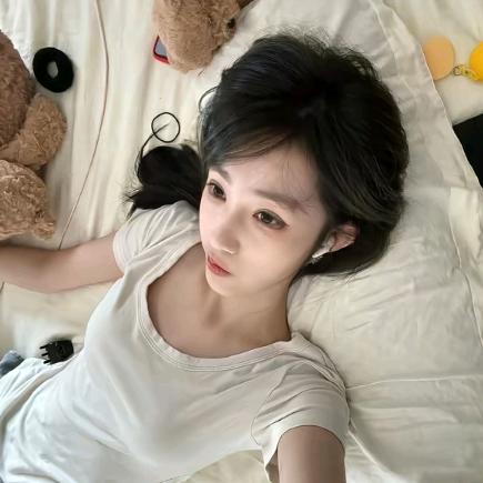 小谖睡不着