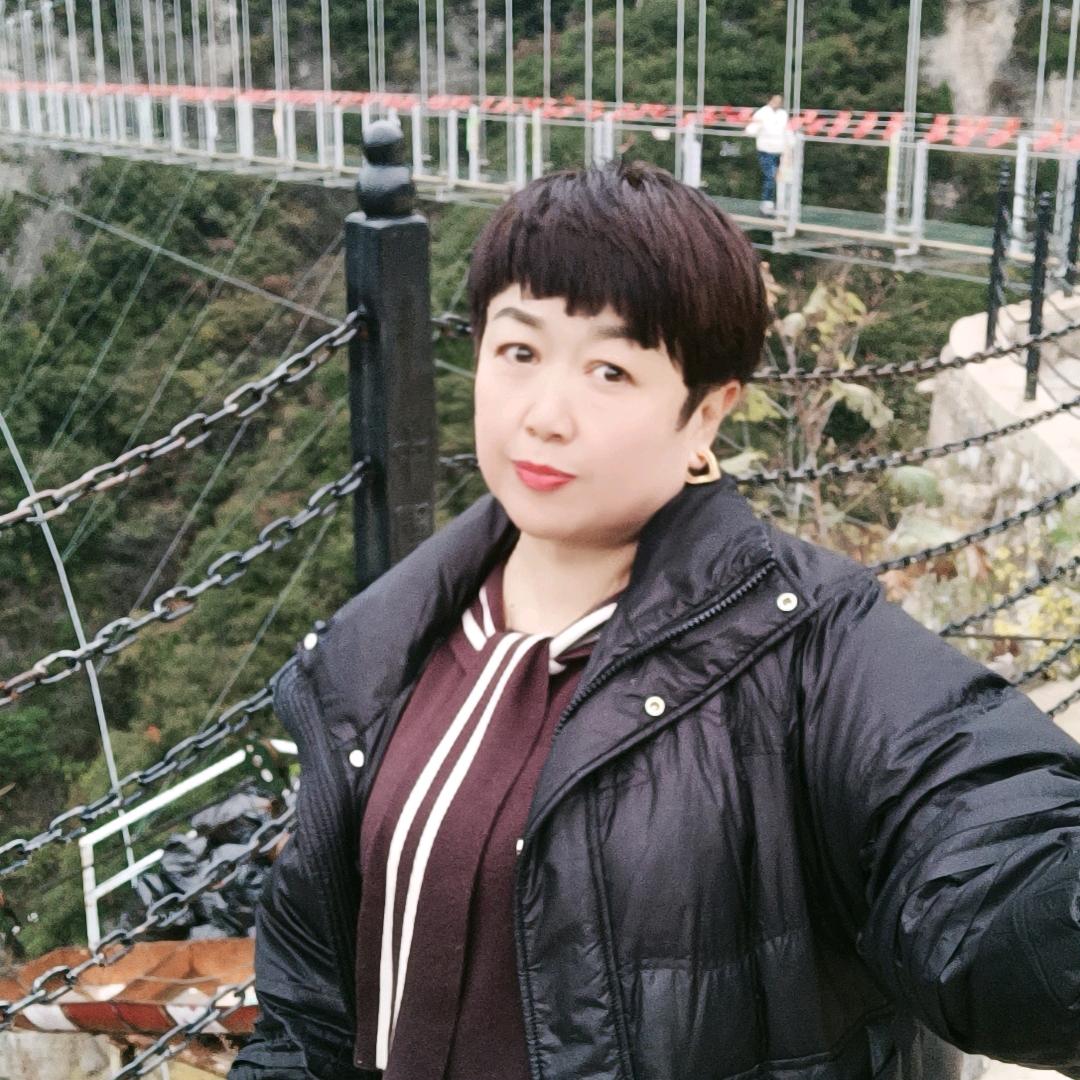 秀卿