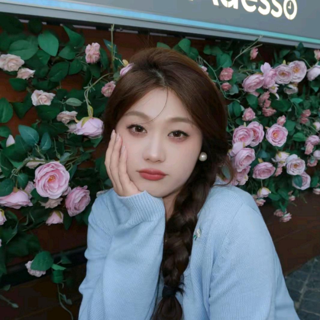 微胖的宣宣-穿搭爆款返场