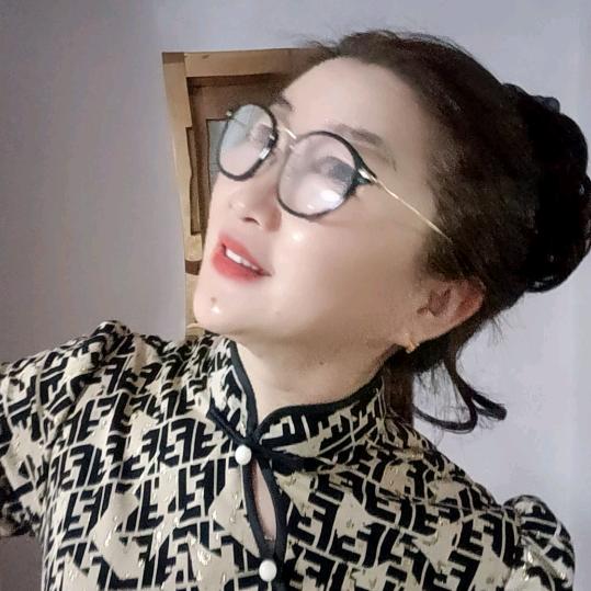 蓝玫瑰(徐莹)